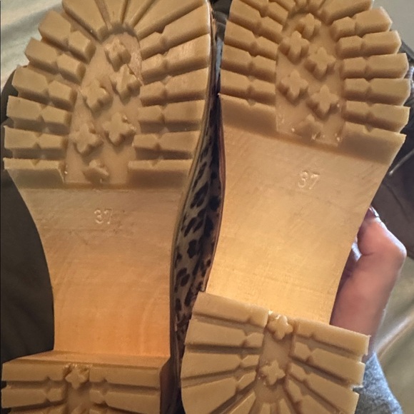 Swedish Hasbeens Leopard Calf Hair Clog Booties Handmade NWT $470 Size 6.5/37 - Picture 8 of 8